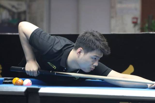 贡献两双表现！埃迪关键时刻盖帽＆进攻篮板帮助灰熊拿下比赛